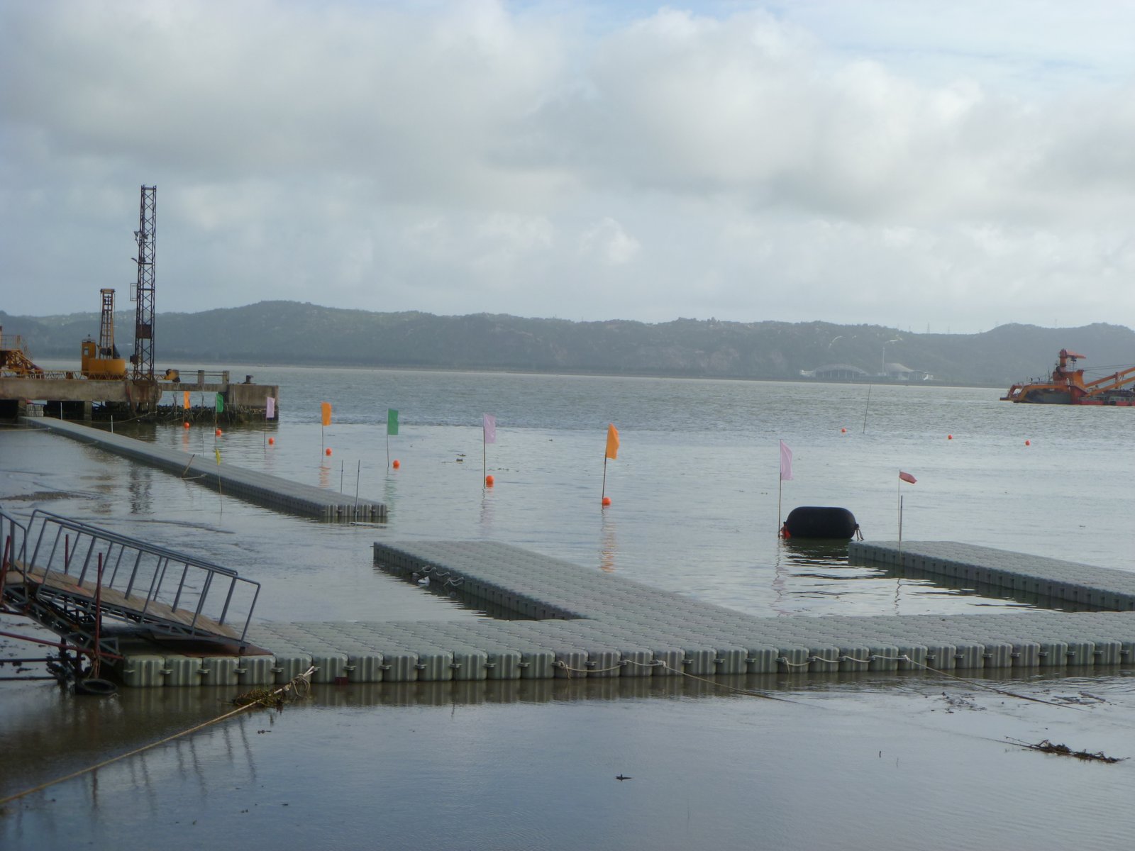 Muelles flotantes modulares lago Muelles flotantes modulares lago