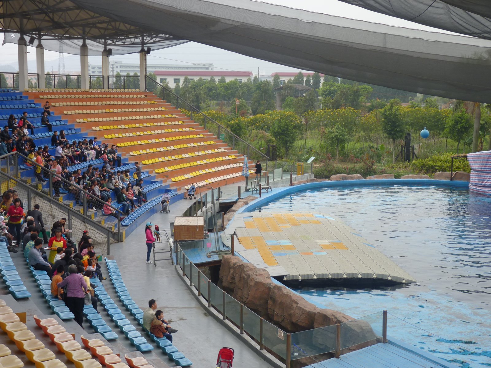 Plataforma flotante parques recreativos Plataforma flotante parques recreativos