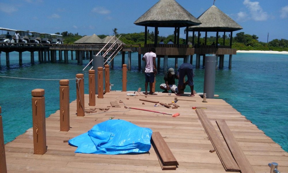 Muelle modular con de madera 2 Muelle modular con de madera 2